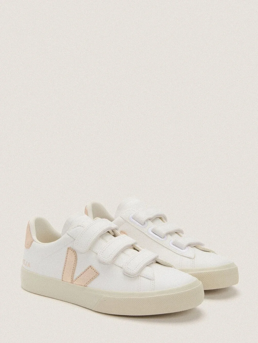 VEJA Extra White Platine Recife Logo Leather Rose Gold Sneakers Size 7
